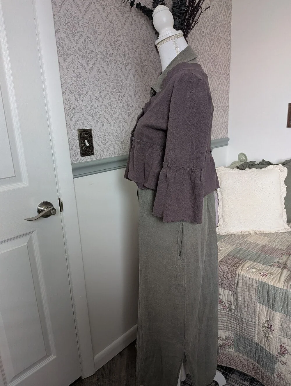 Sustainable Collective by Convoy Organic Cotton Peplum Cardigan L Gray Purple